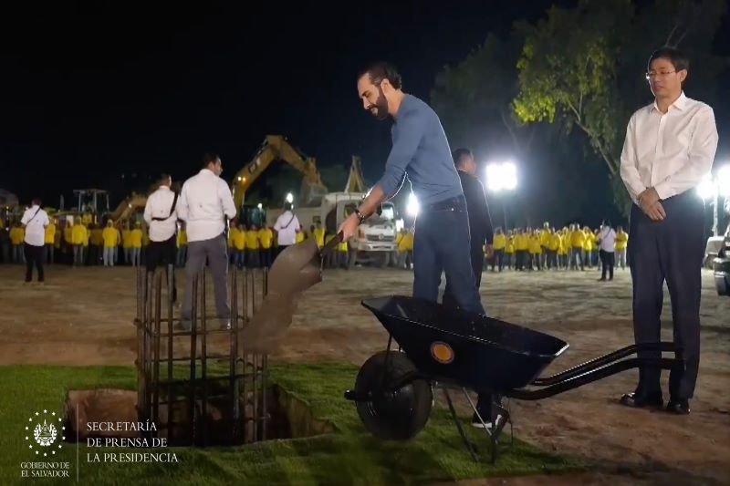 PRIMERA PIEDRA DEL NUEVO ESTADIO NACIONAL DE EL SALVADOR - Así es mi ...